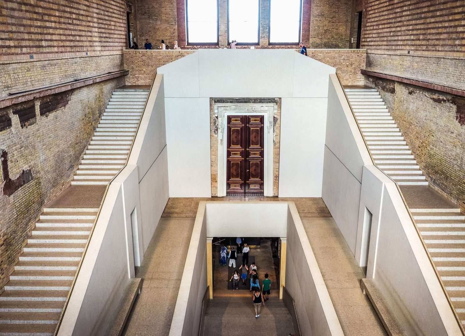 Neues Museum intelligence overview