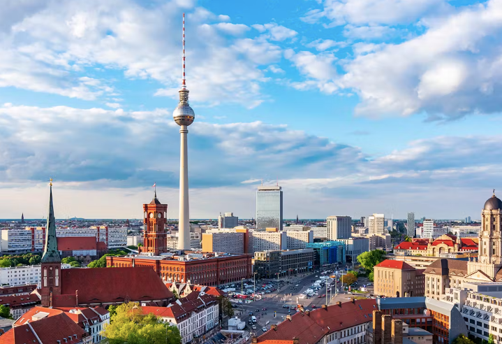 Skip-the-Line Fast View Tickets to Berlin TV Tower
